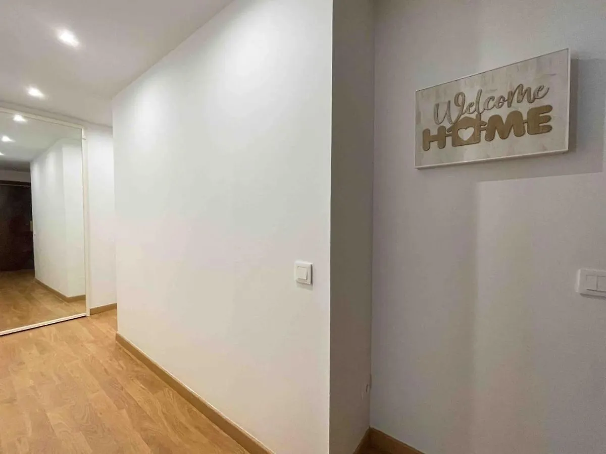 Hostourist Fira Plaza Espana 3 Rooms Barcelona Spain