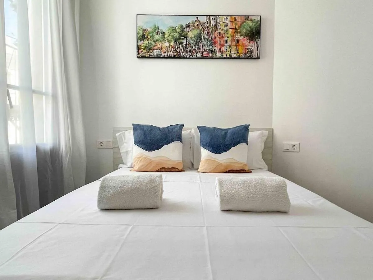Hostourist Fira Plaza Espana 3 Rooms Barcelona