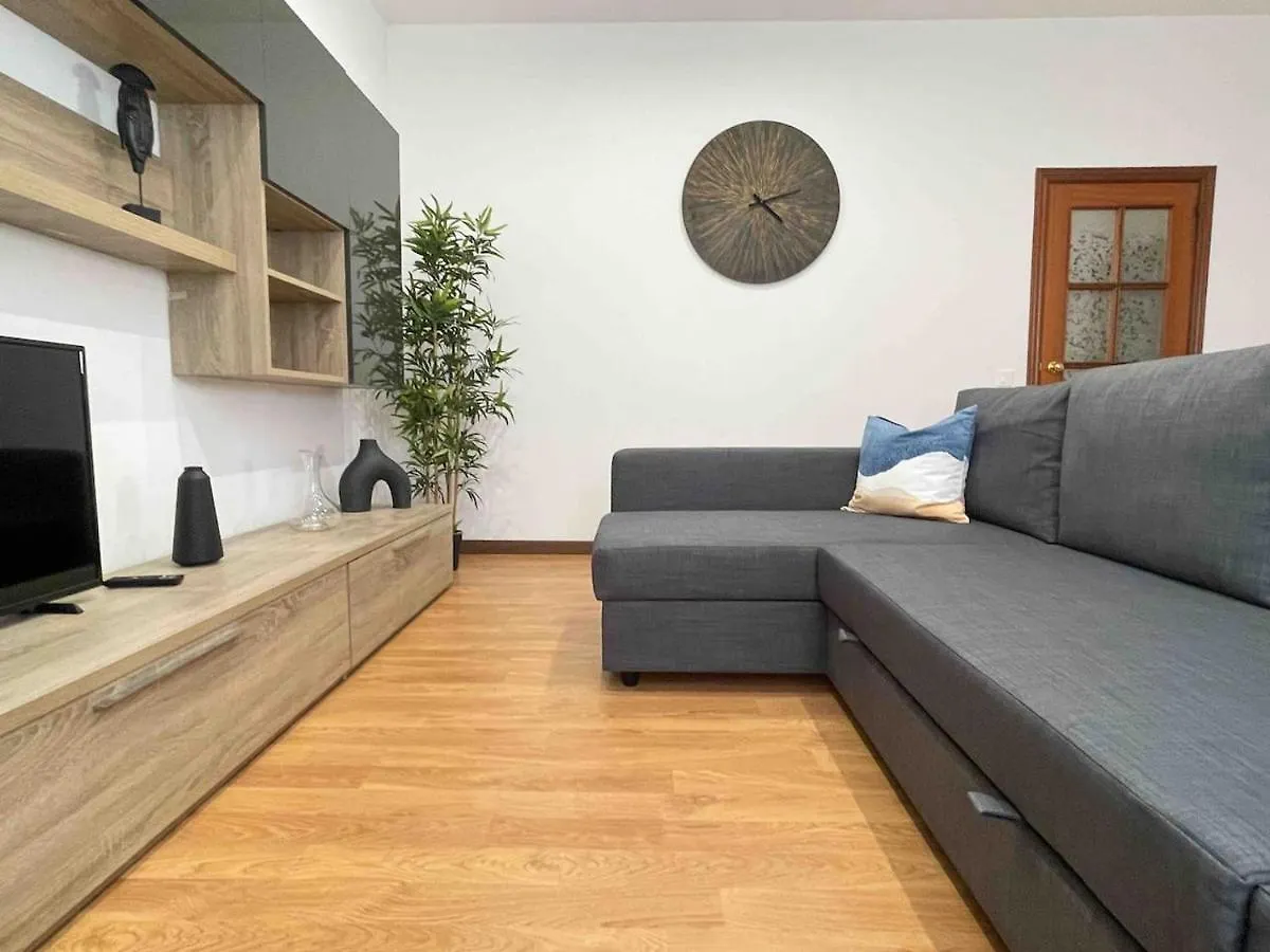 Hostourist Fira Plaza Espana 3 Rooms برشلونة إسبانيا
